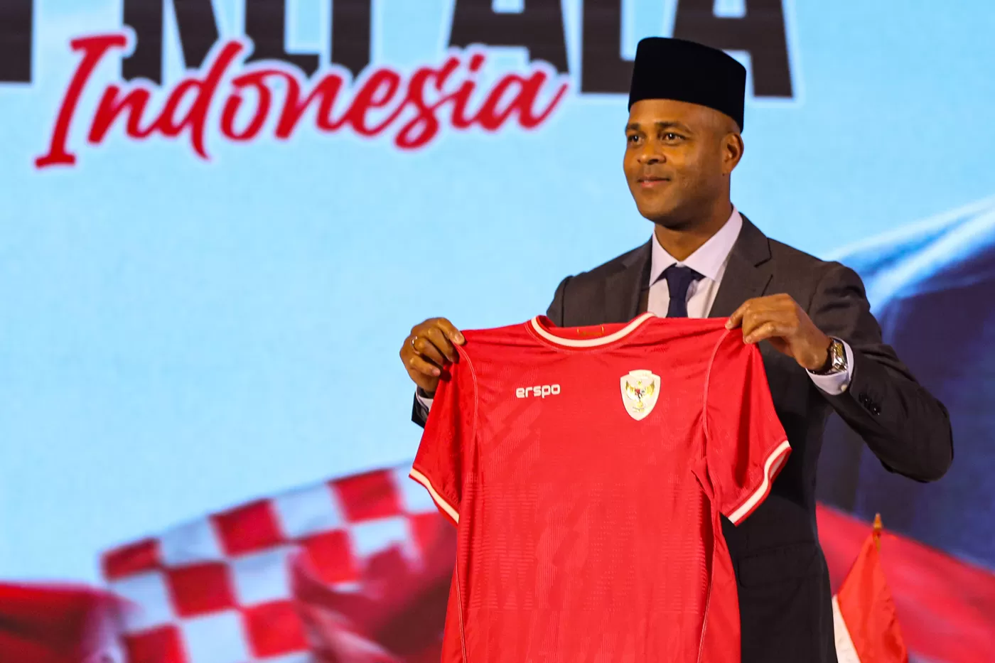 Cara Patrick Kluivert Bangun Kedeketan Dengan Pemain Indonesia