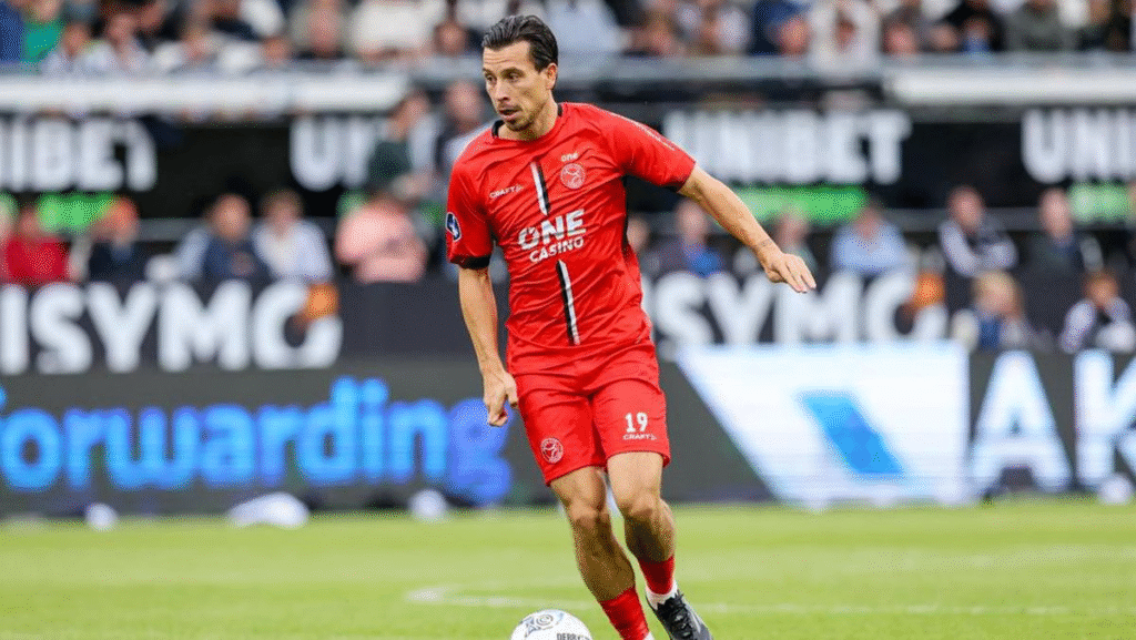 Kabar Terbaru: Thom Haye Kini Merumput di Liga Eredivisie?